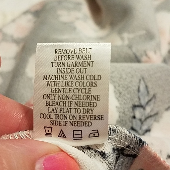 Floral Dress - Picture 7 of 7